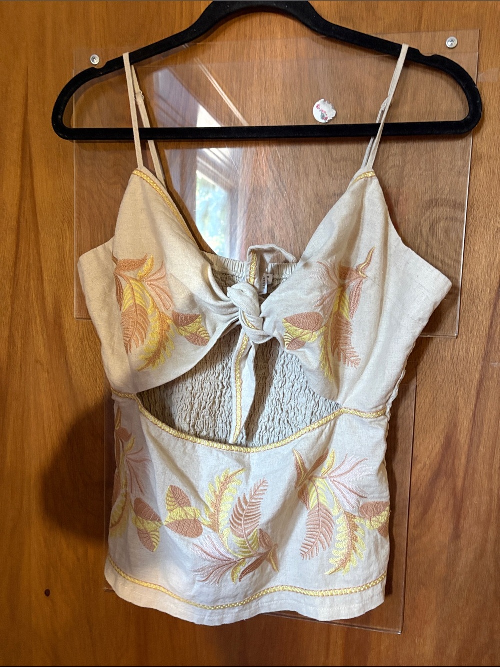 Venus Women's Cream Tie-Front Embroidered Tank Top